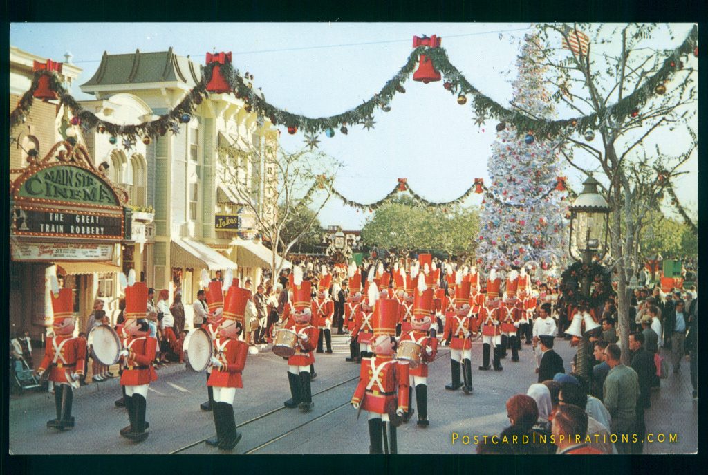 Christmas Parade (Postcard)